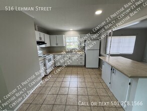 516 Lehman Dr in Jacksonville, AR - Building Photo - Building Photo