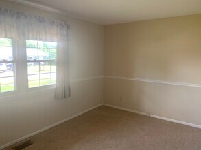 2829 Hillside Dr in Bedford, IN - Building Photo - Building Photo