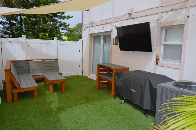 595 Park Ave in Satellite Beach, FL - Building Photo - Building Photo