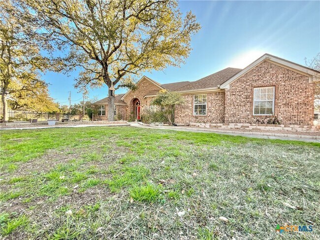 property at 150 Summer Glen Ln
