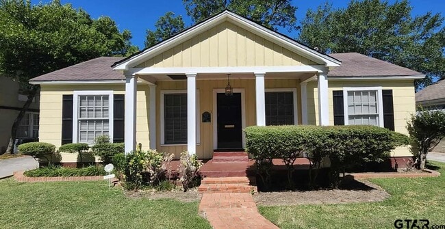 property at 409 Sunny Ln