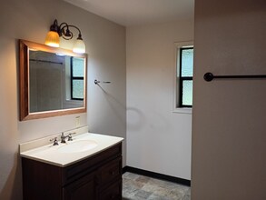 5445 191st Ave SW in Rochester, WA - Building Photo - Building Photo