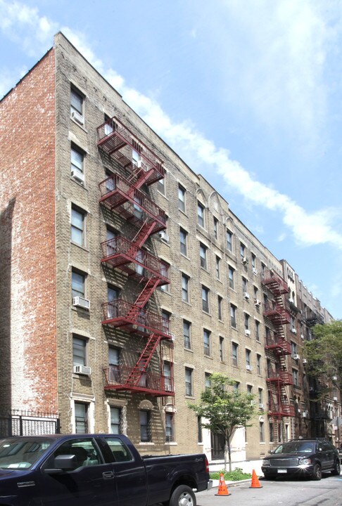 3118 Brighton 4Th St in Brooklyn, NY - Building Photo