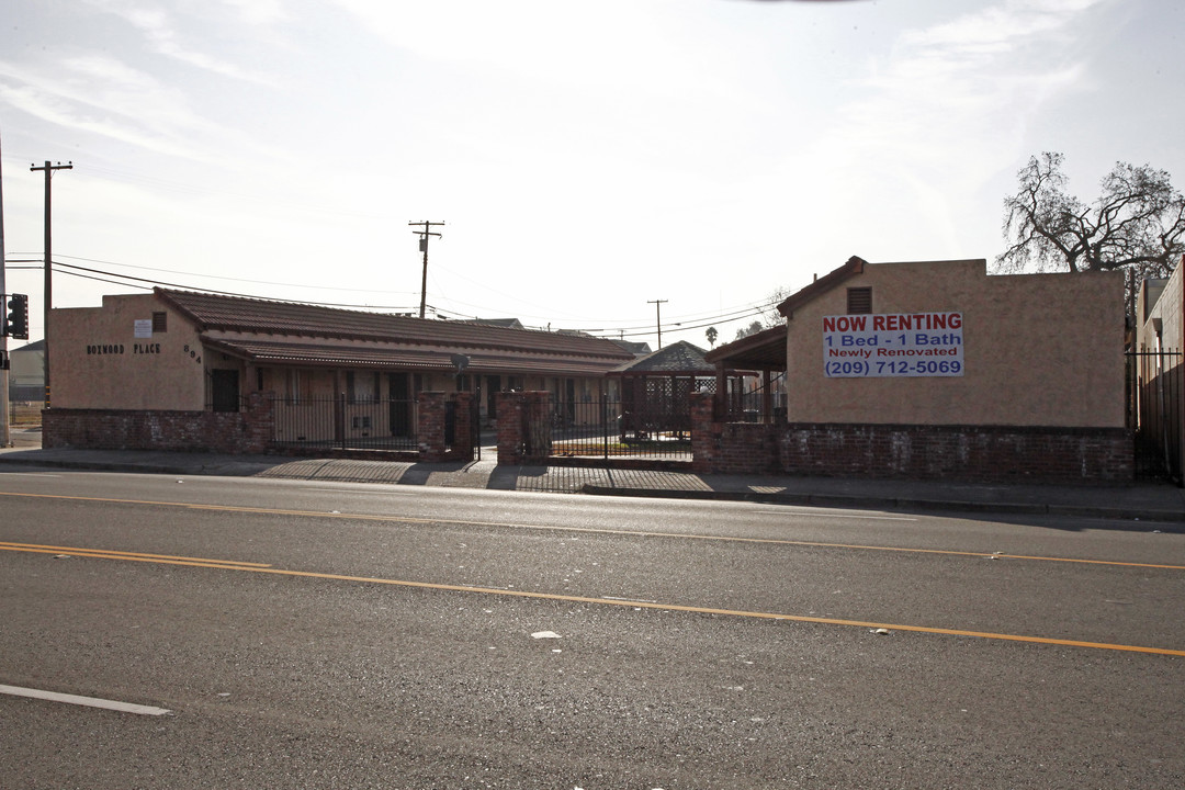 894 El Camino Ave in Sacramento, CA - Building Photo