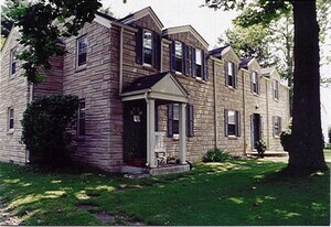 1205 S Main St, Unit Off Dining Room in Blacksburg, VA - Building Photo