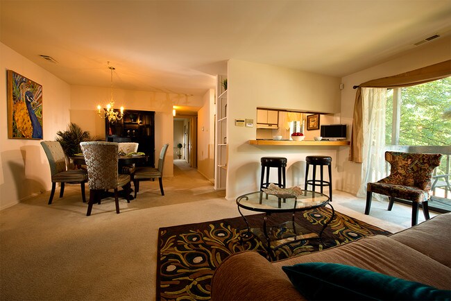The Bluffs at Fairway Hills Apartments in Columbia, MD - Building Photo - Building Photo