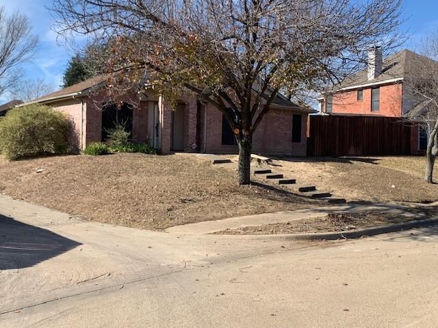 12654 Hilltop Dr in Balch Springs, TX - Building Photo