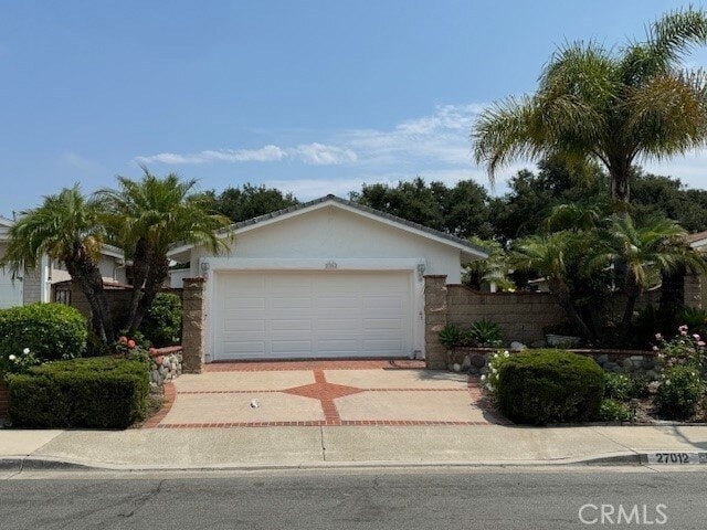 property at 27012 El Retiro