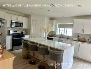 8244 Woodrose St in Jurupa Valley, CA - Building Photo - Building Photo