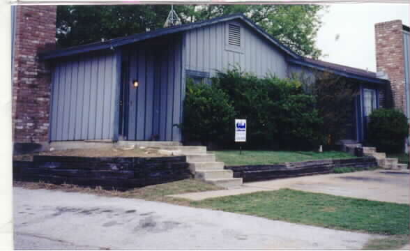 Rundberg Lane Duplexes in Austin, TX - Foto de edificio - Building Photo