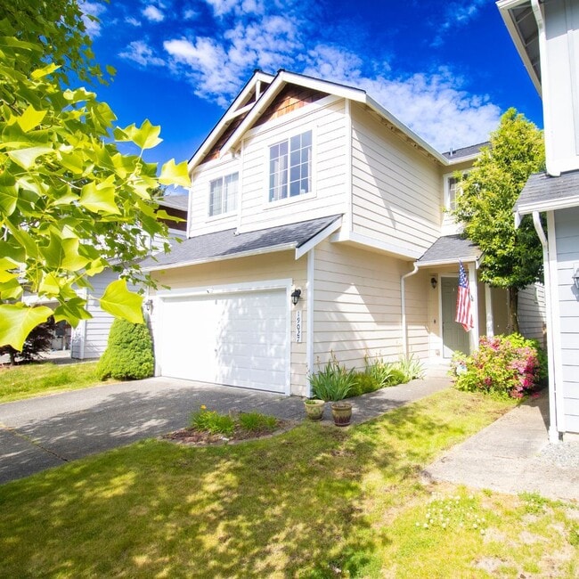 property at 19027 97th Ave Ct E