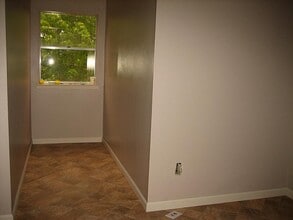 4802 Dollar Reef Dr in Bacliff, TX - Building Photo - Building Photo