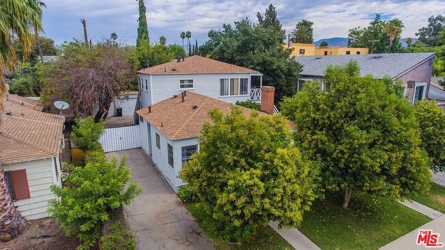 property at 11485 Cumpston St