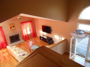 10040 Stonemill Rd in Richmond, VA - Building Photo - Building Photo