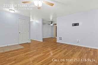 21538 W Terra Ln SE in Yelm, WA - Building Photo - Building Photo