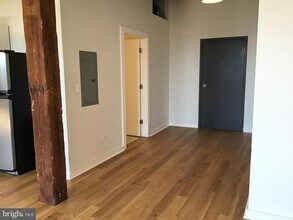 1125 E Columbia Ave in Philadelphia, PA - Building Photo - Building Photo