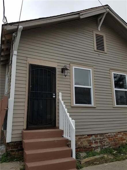 2128 Clara St in New Orleans, LA - Building Photo - Building Photo