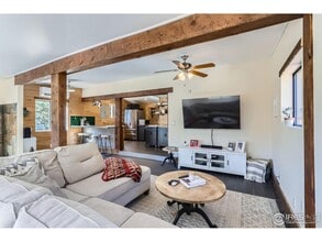 9590 N St Vrain Ave in Lyons, CO - Building Photo - Building Photo