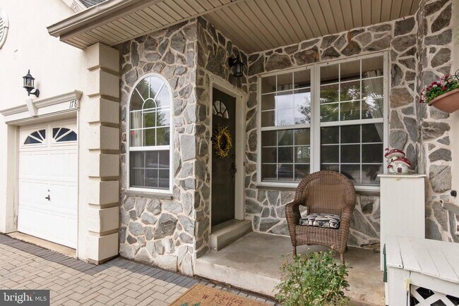 178 Hedge Row Cir in Lansdale, PA - Building Photo - Building Photo