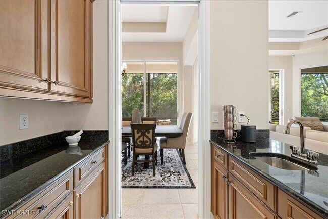 property at 9094 Sahalee Ct