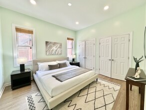 1617 N Hermitage Ave in Chicago, IL - Building Photo - Building Photo