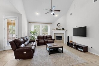 188 Fort Cobb Way in Georgetown, TX - Foto de edificio - Building Photo