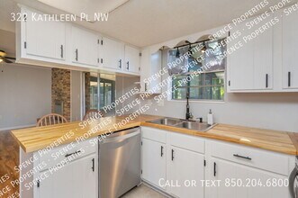 322 Kathleen Pl NW in Fort Walton Beach, FL - Building Photo - Building Photo