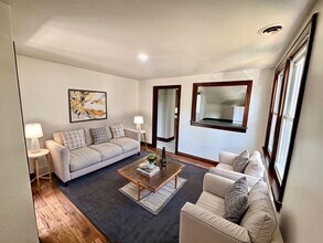 15513 N Park Ave in Eastpointe, MI - Building Photo - Building Photo