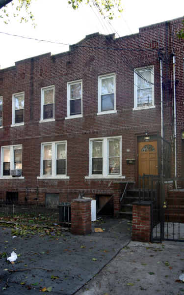 615 Euclid Ave in Brooklyn, NY - Foto de edificio