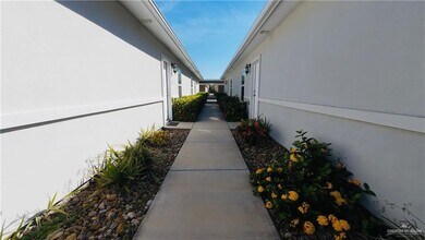 7 Carlisle Ave in Edinburg, TX - Building Photo - Building Photo