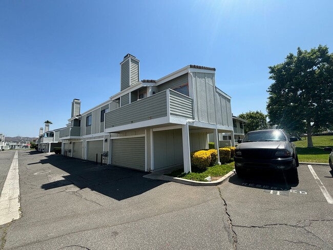 property at 27063 Crossglade Ave