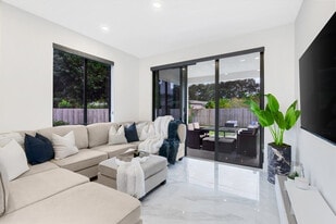 826 SW 14th Ct in Fort Lauderdale, FL - Building Photo