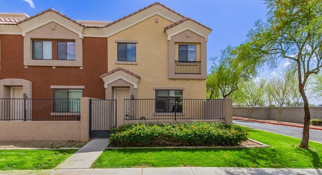 property at 5225 E Enid Ave