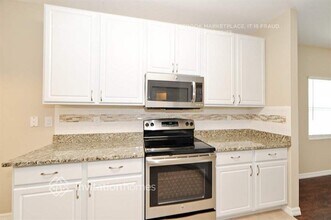 1465 Urmey Ln in North Port, FL - Building Photo - Building Photo