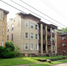 215-219 S Millvale Ave in Pittsburgh, PA - Foto de edificio - Building Photo