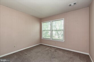 110 Lowell Ct-Unit -7 in Princeton, NJ - Building Photo - Building Photo