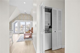 580 Thames St in Newport, RI - Building Photo - Building Photo