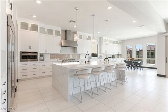 212 Carmel Sky St in Las Vegas, NV - Building Photo - Building Photo
