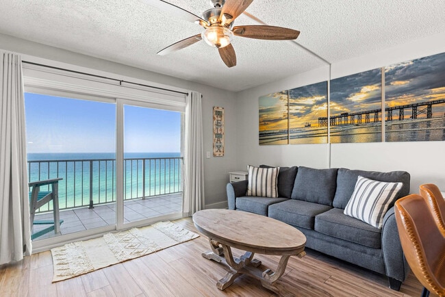 8743 Thomas Dr, Unit SI FL14-ID1405396P in Panama City Beach, FL - Foto de edificio - Building Photo