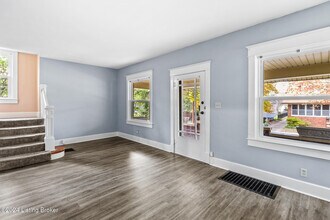 2210 Eastview Ave in Louisville, KY - Building Photo - Building Photo