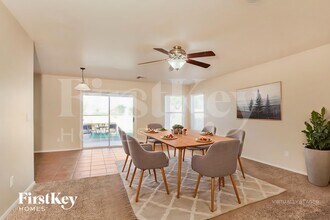 850 S 223rd Ln in Buckeye, AZ - Foto de edificio - Building Photo