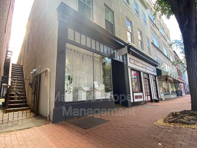 806 Caroline St in Fredericksburg, VA - Building Photo - Building Photo