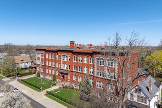 722 W Delavan Ave in Buffalo, NY - Building Photo - Building Photo