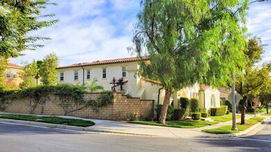 4317 Palazzo Ln in Corona, CA - Building Photo - Building Photo