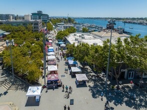 245 Lee Street in Oakland, CA - Building Photo - Building Photo