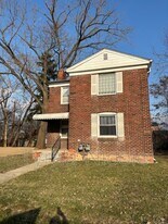 2937 Ewald Cir in Detroit, MI - Building Photo