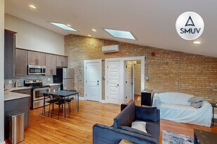 814 Cathedral St in Baltimore, MD - Building Photo