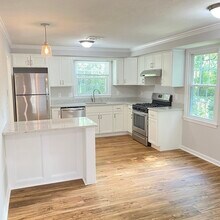 344 Neponset St in Canton, MA - Building Photo - Building Photo