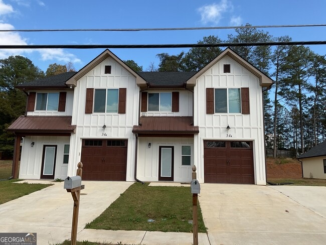 property at 34 Lyons Dr NW