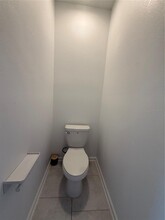 7705 Stone Crk Trl in Kissimmee, FL - Building Photo - Building Photo